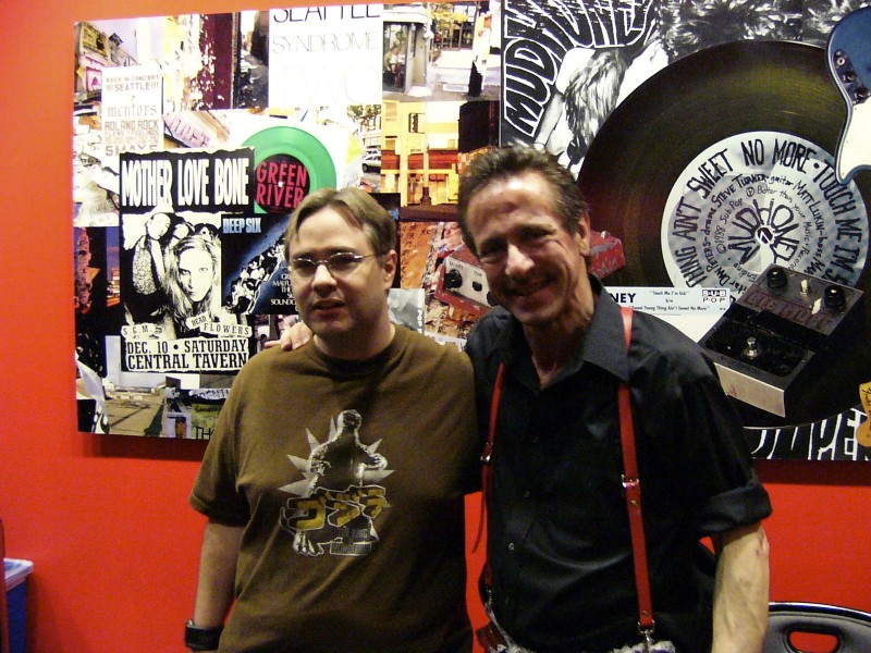 Episode 46 : Favorite Clive Barker Memories - www.CliveBarkerCast.com